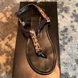 Black leopard print sandal